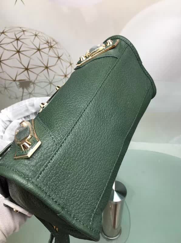 BALENCIAG巴黎世家 原版義大利進口山羊皮 小金釘 單肩斜挎包  BL1153